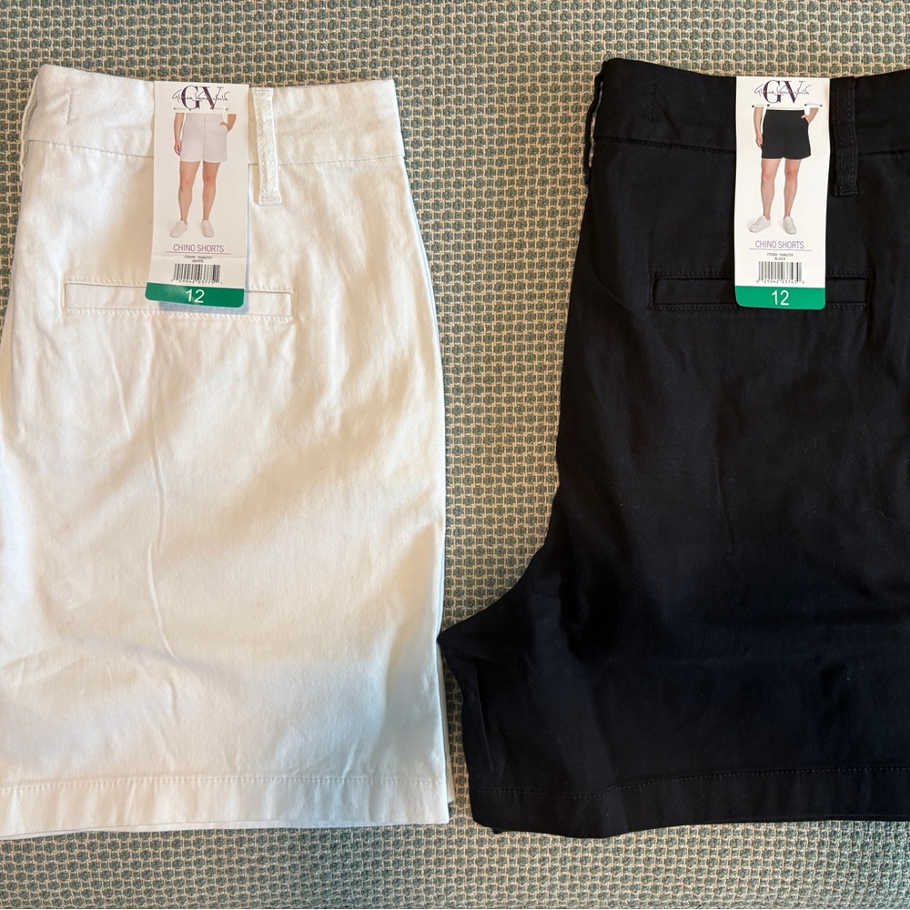 Set of 2 Gloria Vanderbilt Chino Shorts